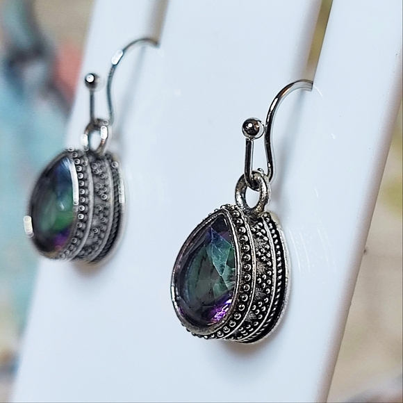 Mystic Topaz Purple Blue Green Rainbow Teardrop Pierced Silver Tone Earrings NEW - Picture 8 of 12